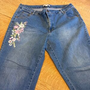 Floral Embroidered Blue Jeans Petite